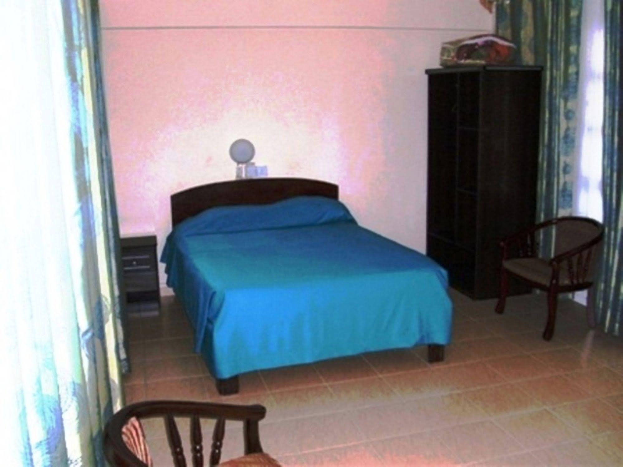 Auberge Le Saladier 마헤보그 외부 사진
