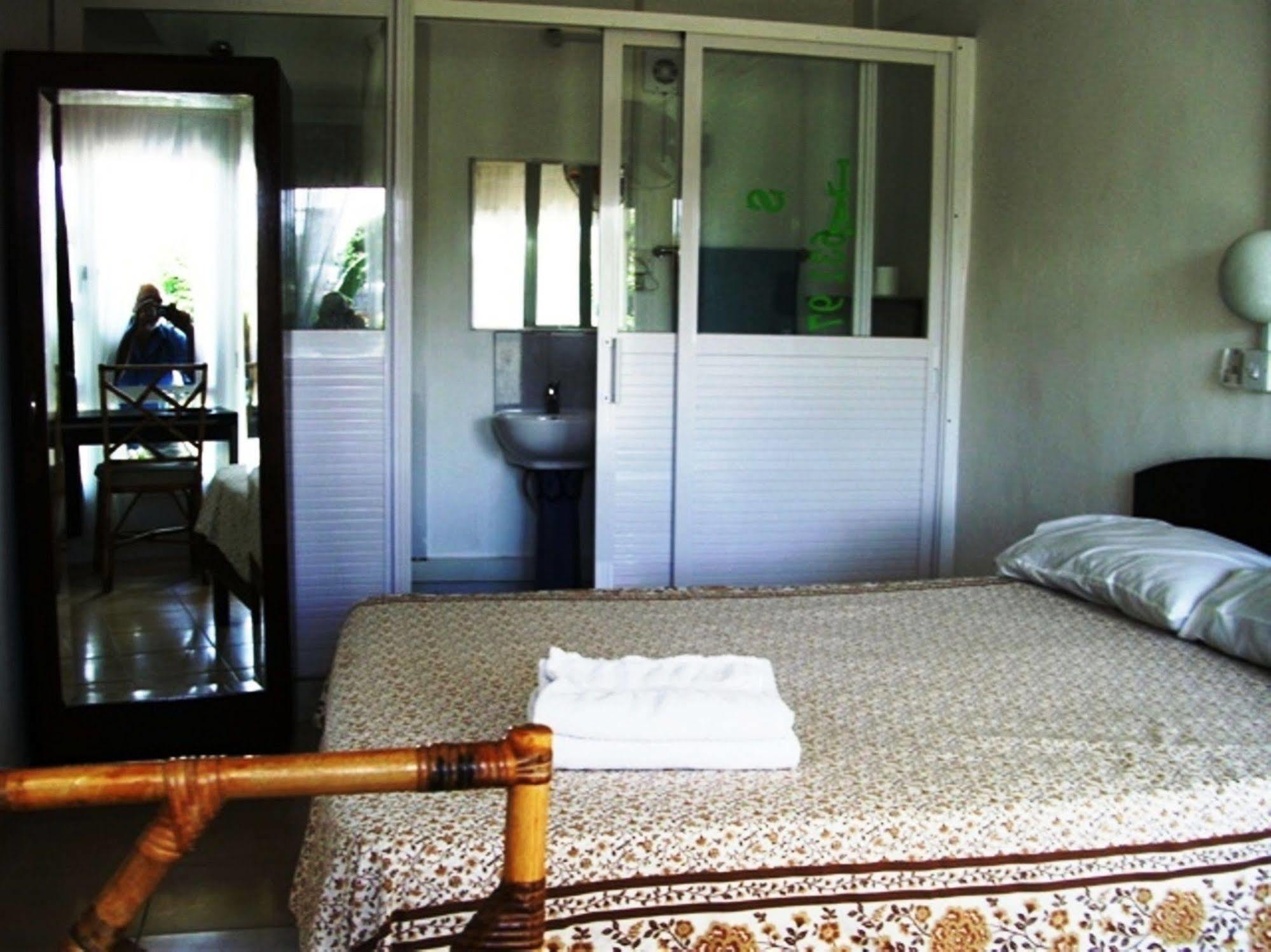 Auberge Le Saladier 마헤보그 외부 사진